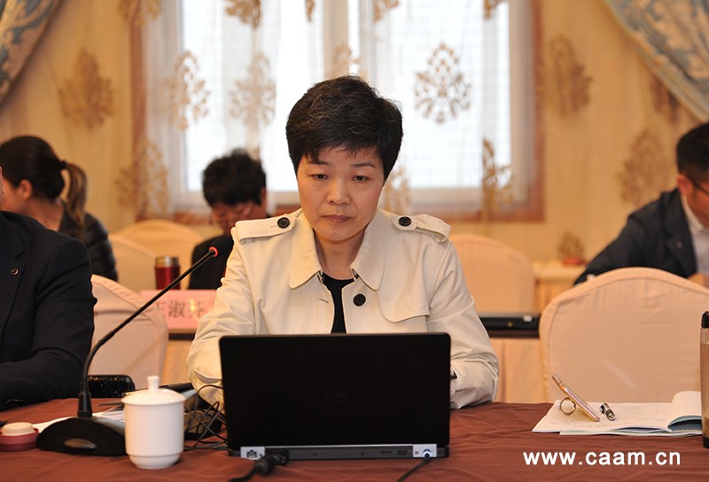 中国针灸学会六届五次常务理事会在杭州召开7.jpg
