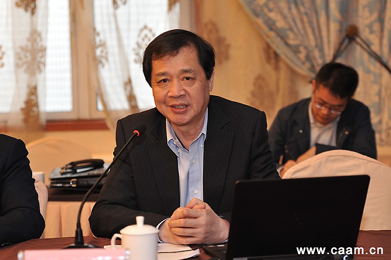 中国针灸学会六届五次常务理事会在杭州召开11.jpg