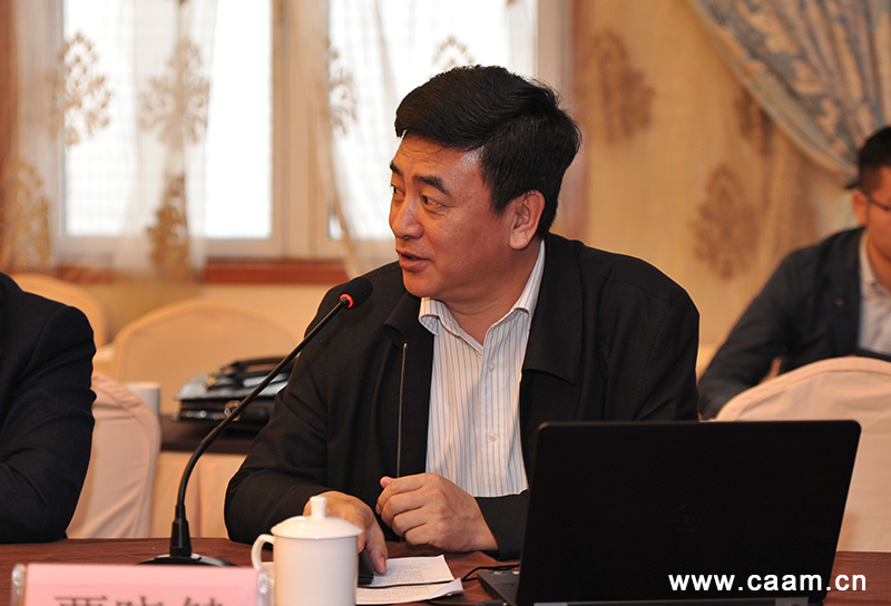 中国针灸学会六届五次常务理事会在杭州召开12.jpg