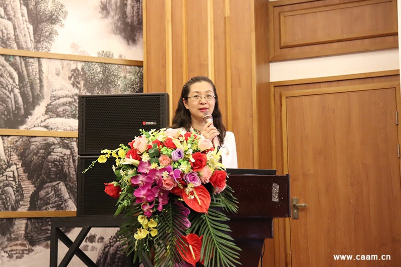 中国针灸学会基层适宜技术推广专业委员会成立大会暨《黄帝内经》真气运行中医养生研修班在广西桂林召开3.jpg