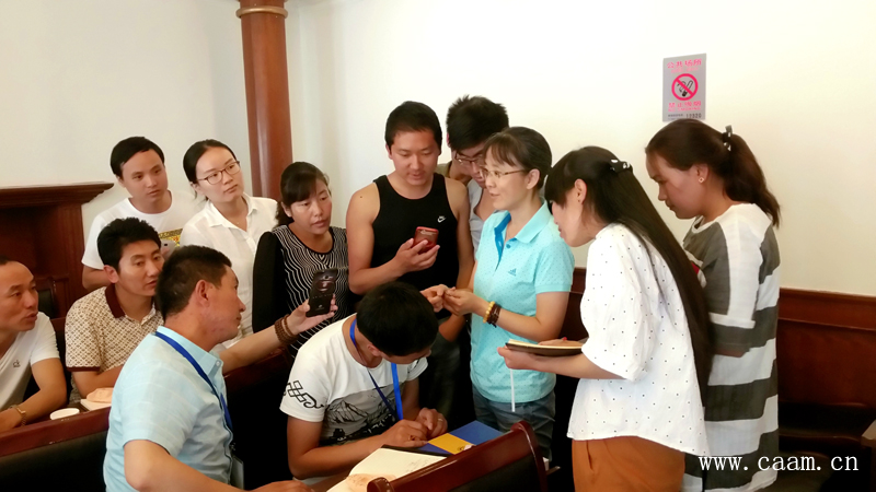 中国针灸学会为藏族医生举办的“中医针灸适宜技术培训班”圆满结业8.jpg