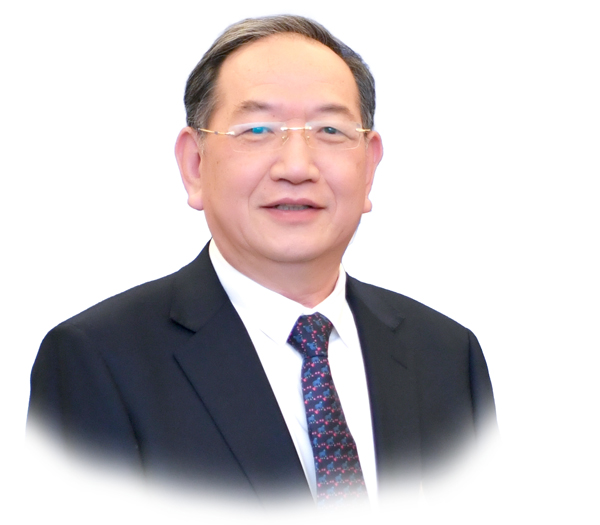 张洪春1.jpg
